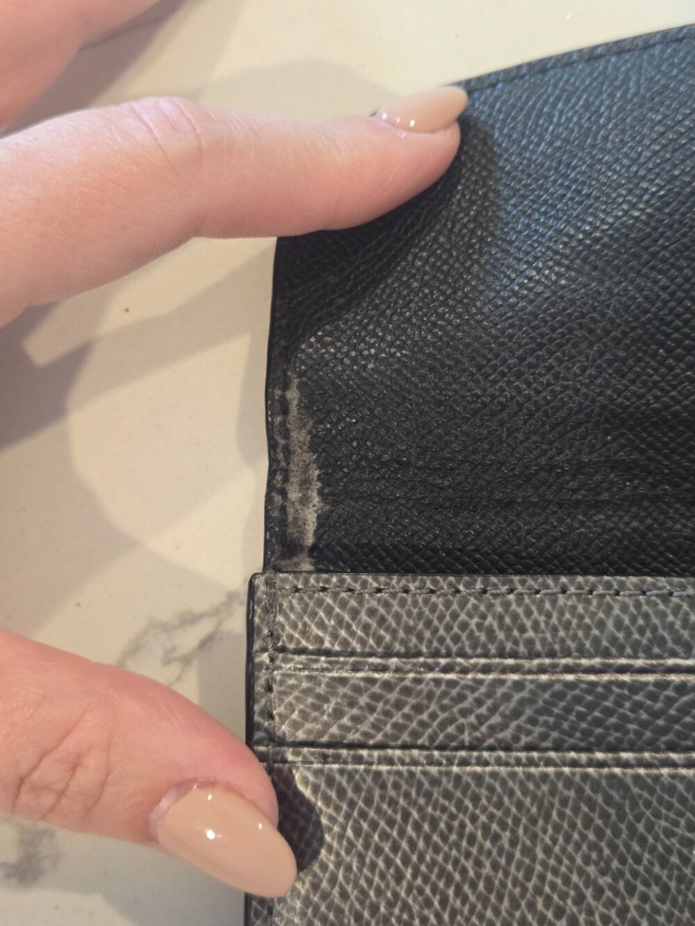 COACH wallet - Picture 7 of 14